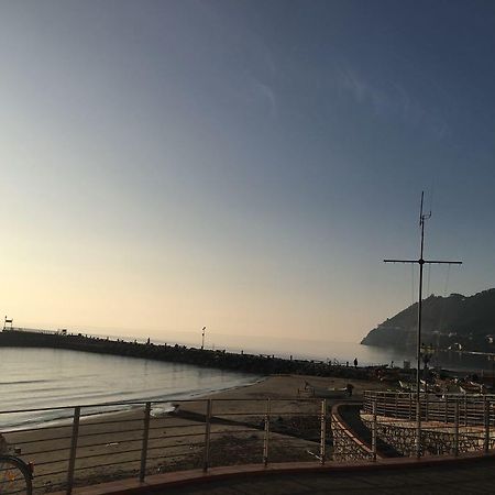 Hotel Garden Laigueglia Εξωτερικό φωτογραφία