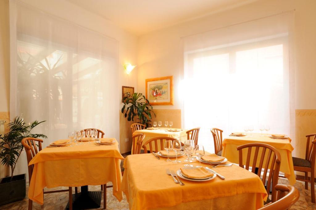 Hotel Garden Laigueglia Εξωτερικό φωτογραφία