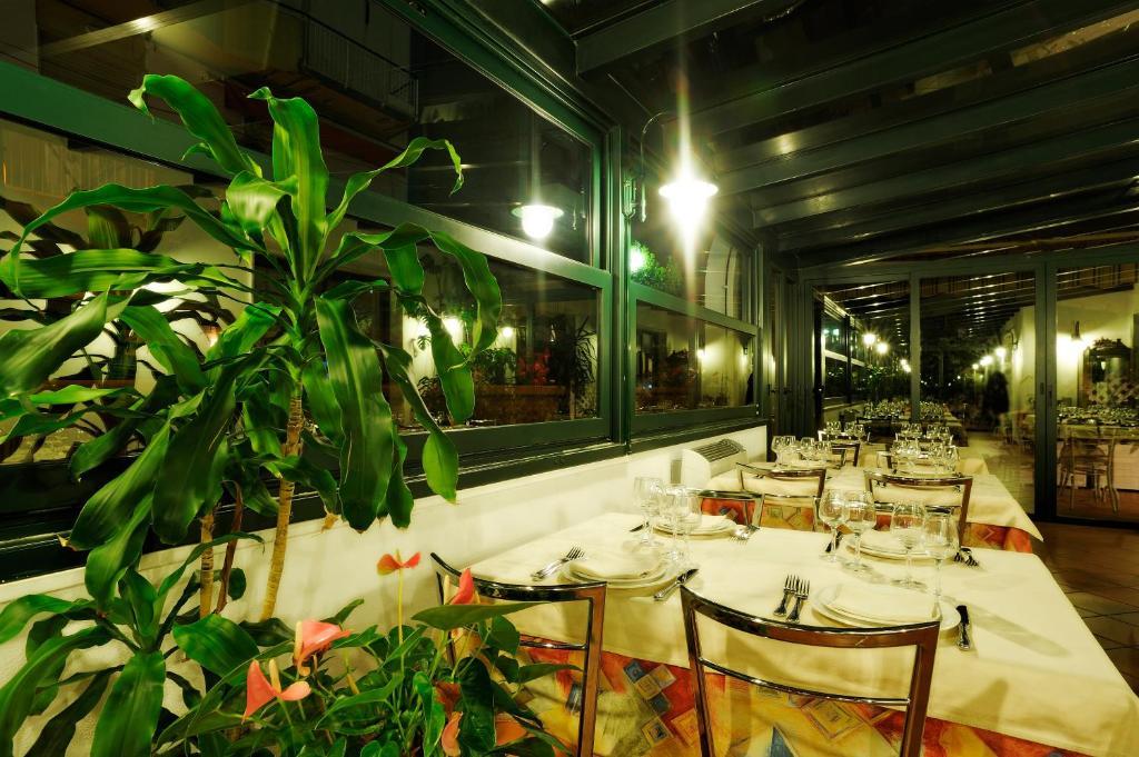 Hotel Garden Laigueglia Εξωτερικό φωτογραφία